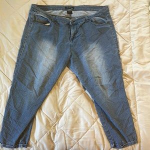 Fun pin dot capri jeans, plus size 24